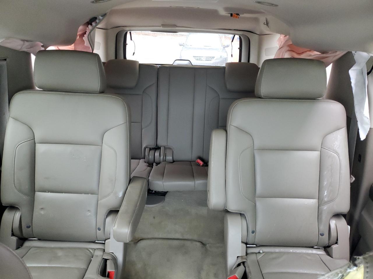 CHEVROLET SUBURBAN C1500 LT