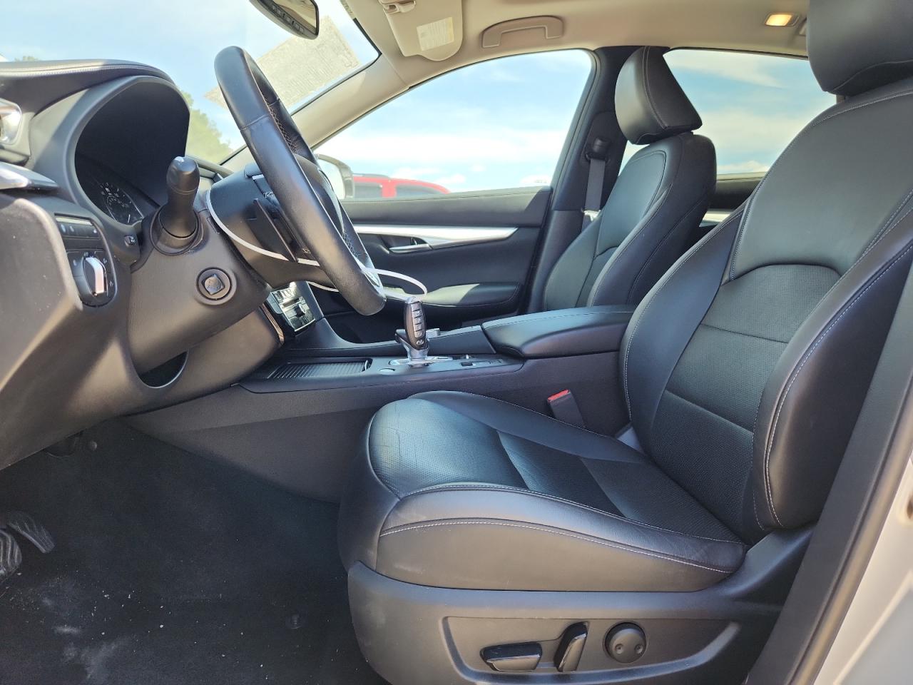 INFINITI QX50 ESSENTIAL