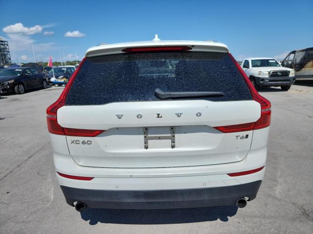 2018 VOLVO XC60 T6 LYVA22RK2JB097432