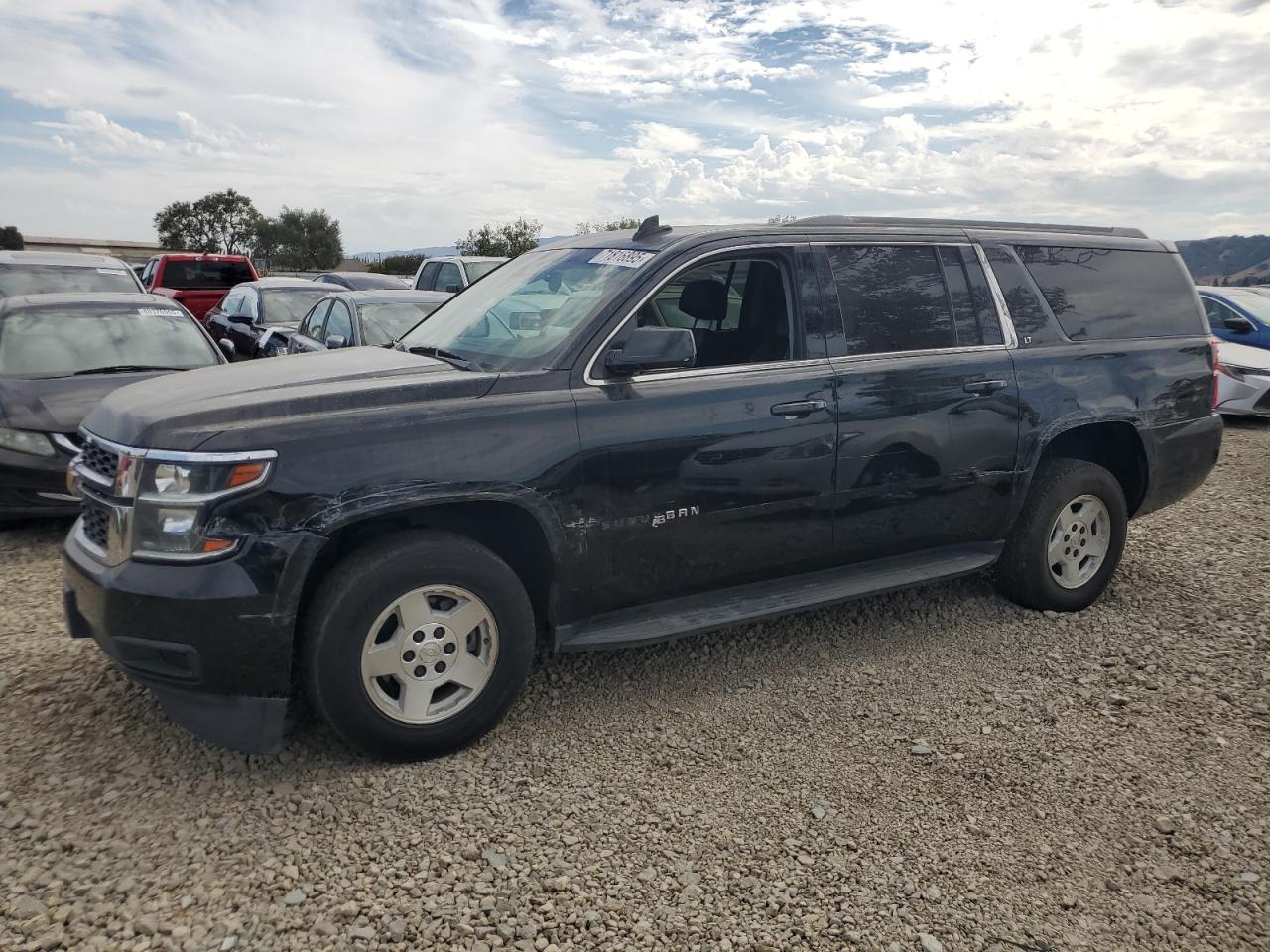CHEVROLET SUBURBAN C1500 LT
