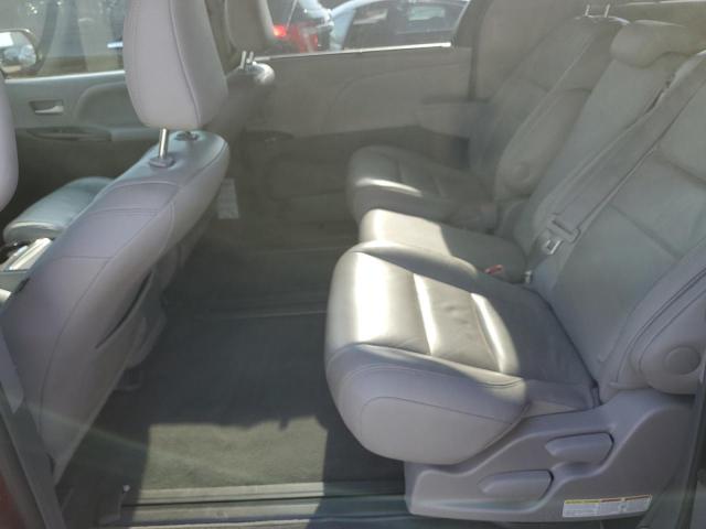 2016 TOYOTA SIENNA XLE #3294414505