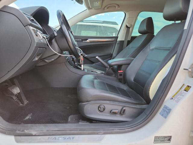 2018 VOLKSWAGEN PASSAT SE 1VWBA7A30JC030412