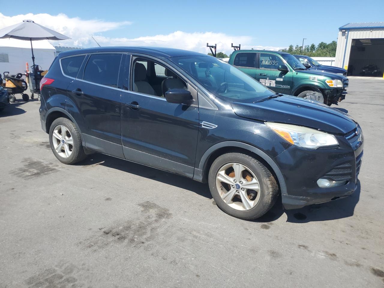 FORD ESCAPE SE