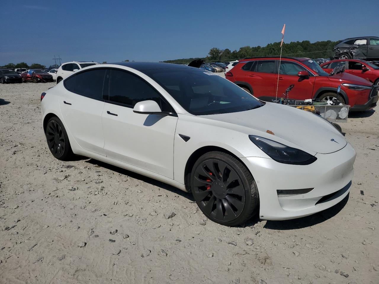 TESLA MODEL 3