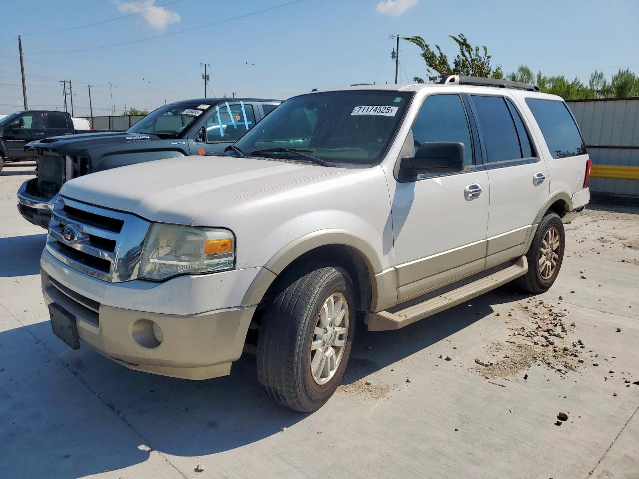 FORD EXPEDITION EDDIE BAUER