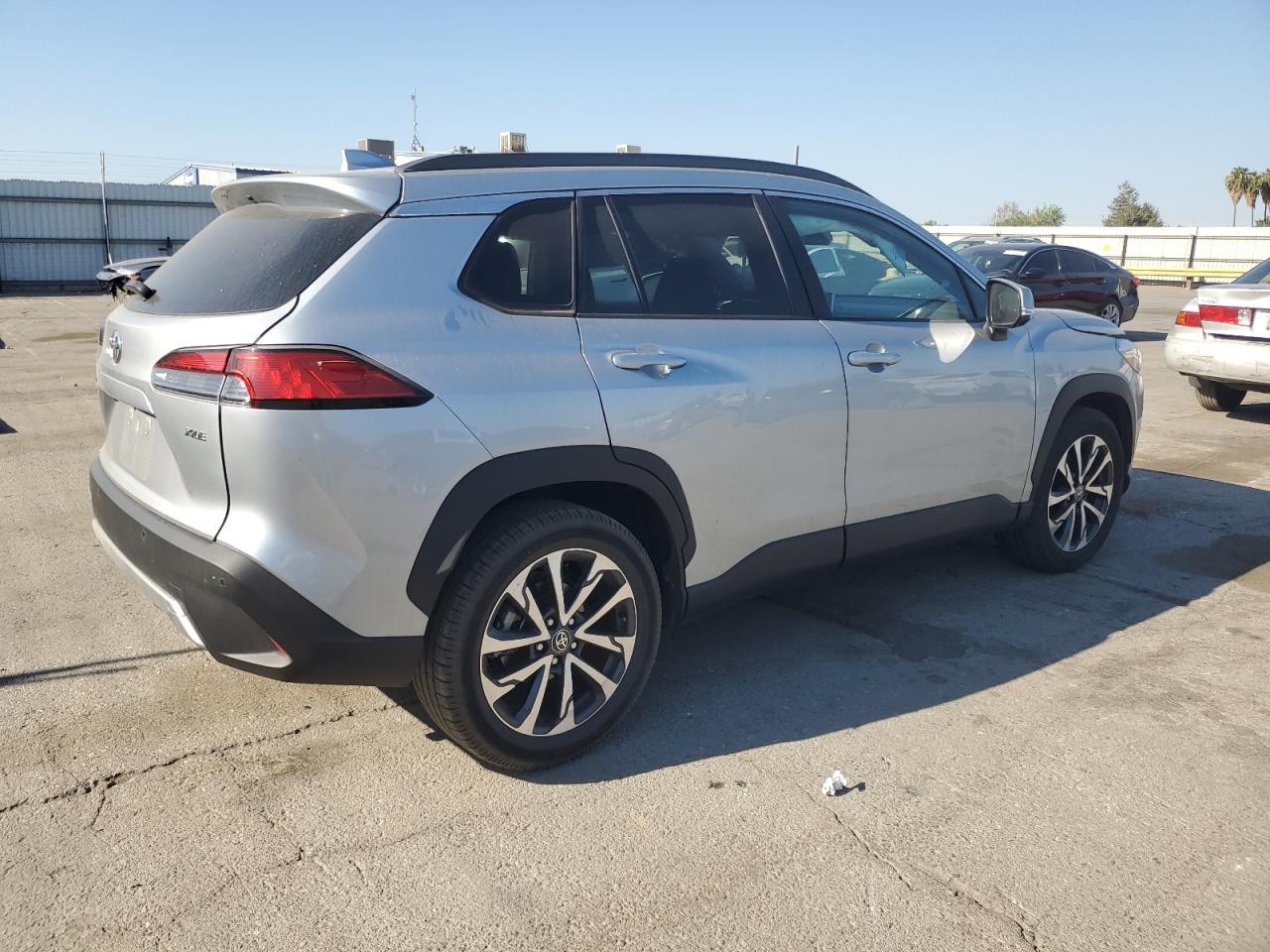 TOYOTA COROLLA CROSS XLE