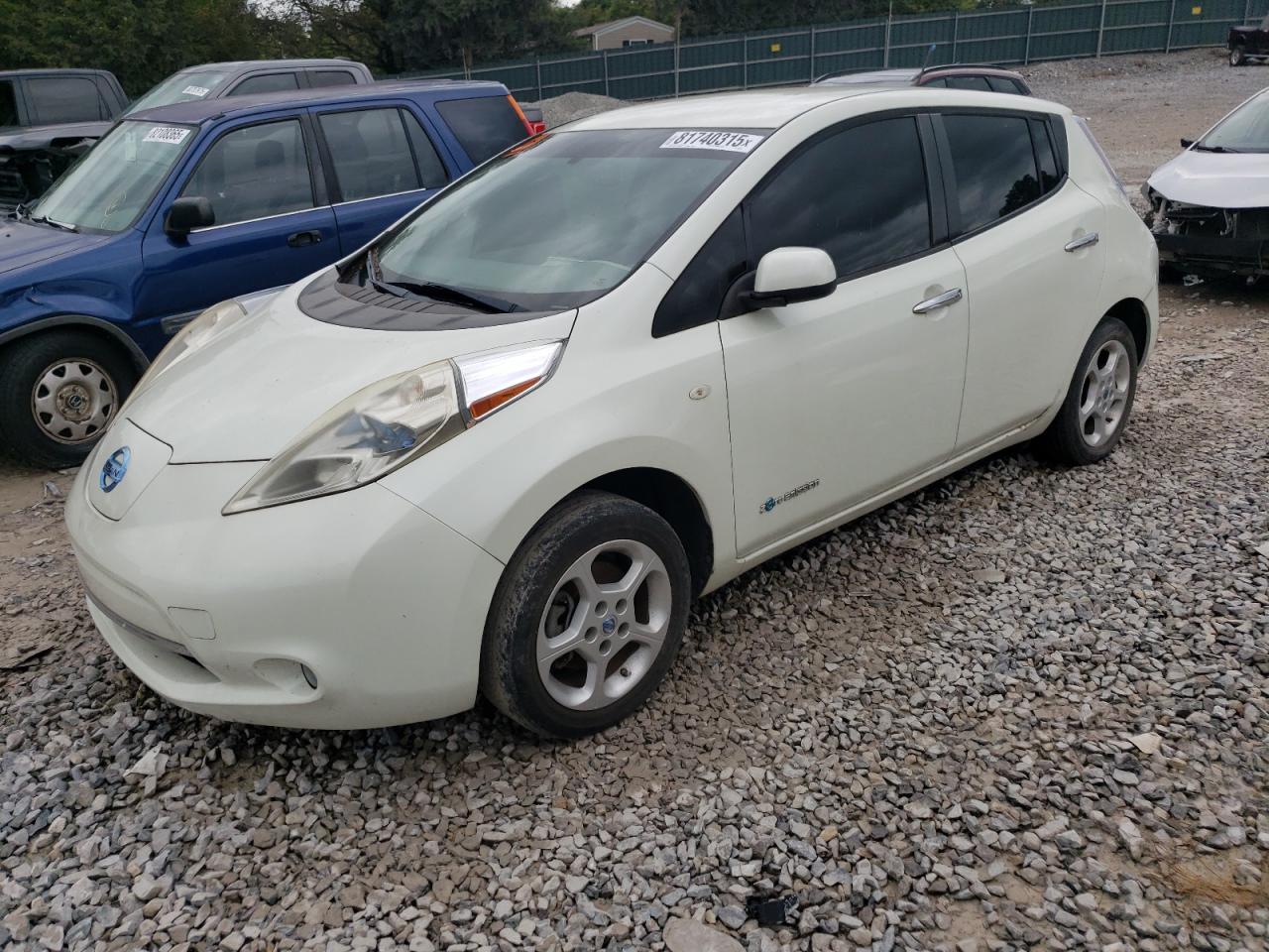 NISSAN LEAF SV