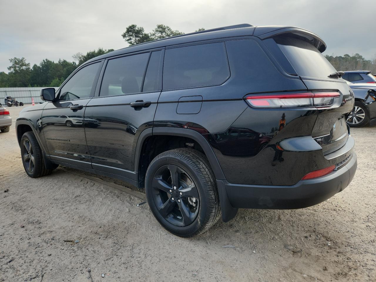JEEP GRAND CHEROKEE L LAREDO