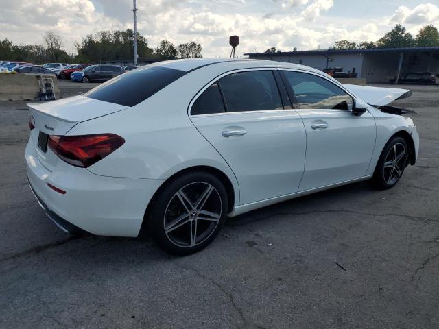 2019 MERCEDES-BENZ A 220 4MAT WDD3G4FBXKW004636