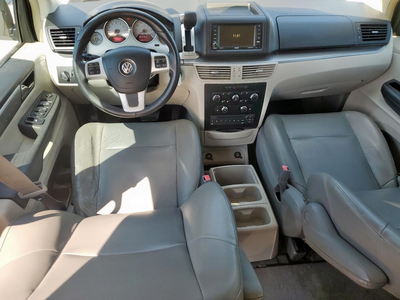 VOLKSWAGEN ROUTAN SE