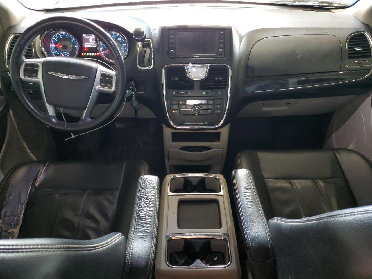 CHRYSLER TOWN & COUNTRY TOURING