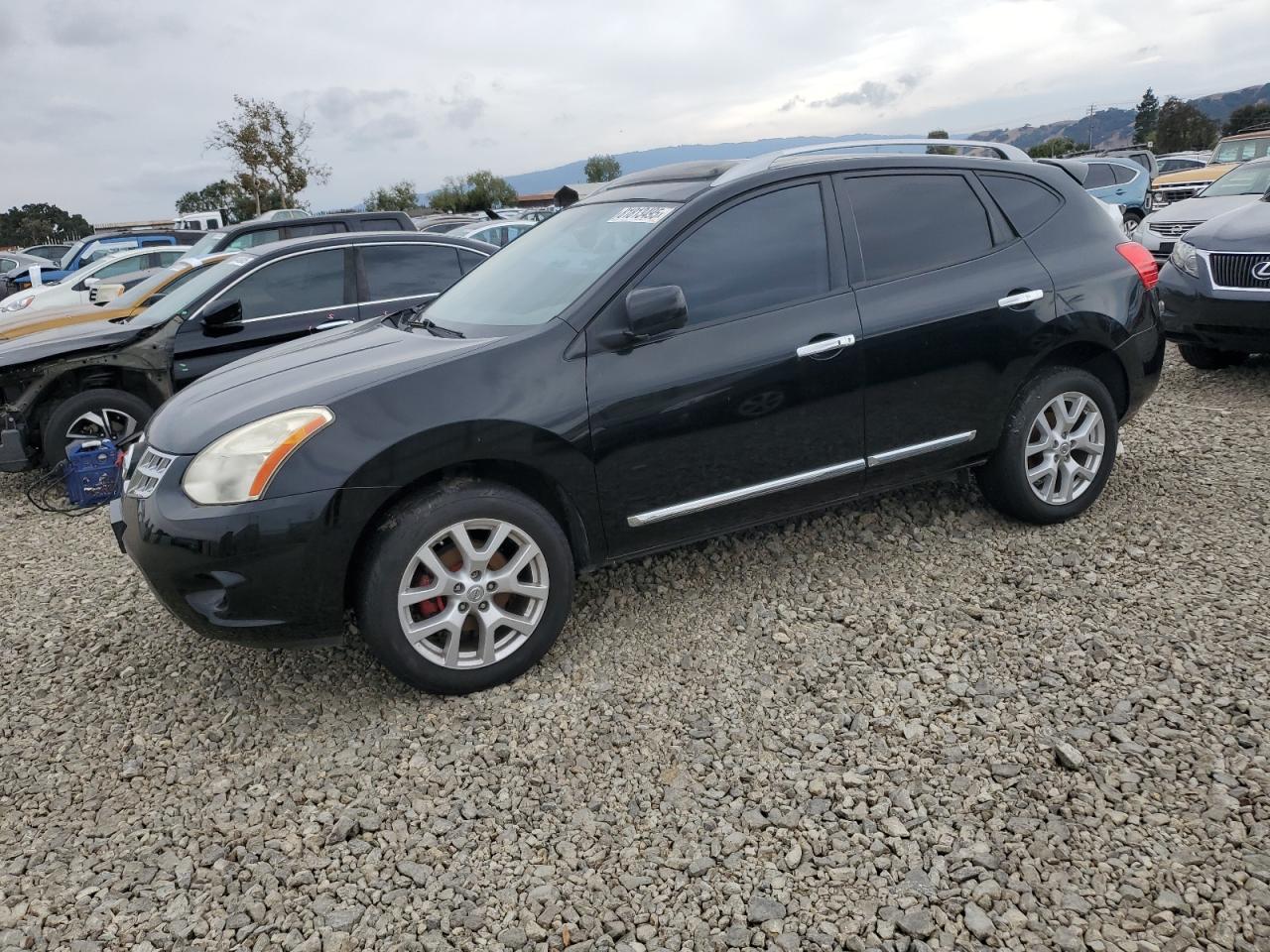 NISSAN ROGUE S