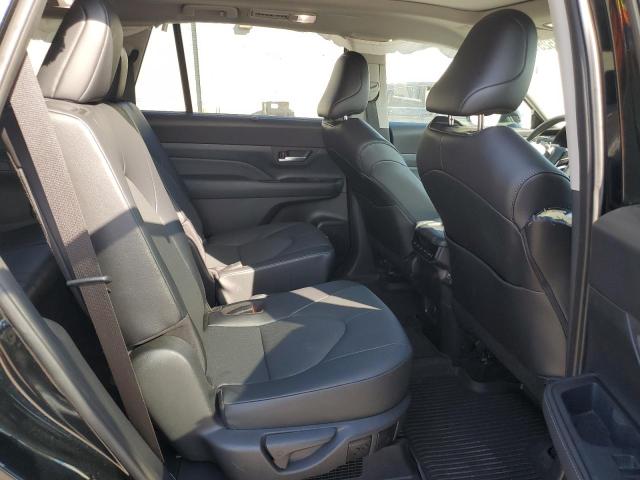 2024 TOYOTA GRAND HIGH 5TDACAB57RS015633