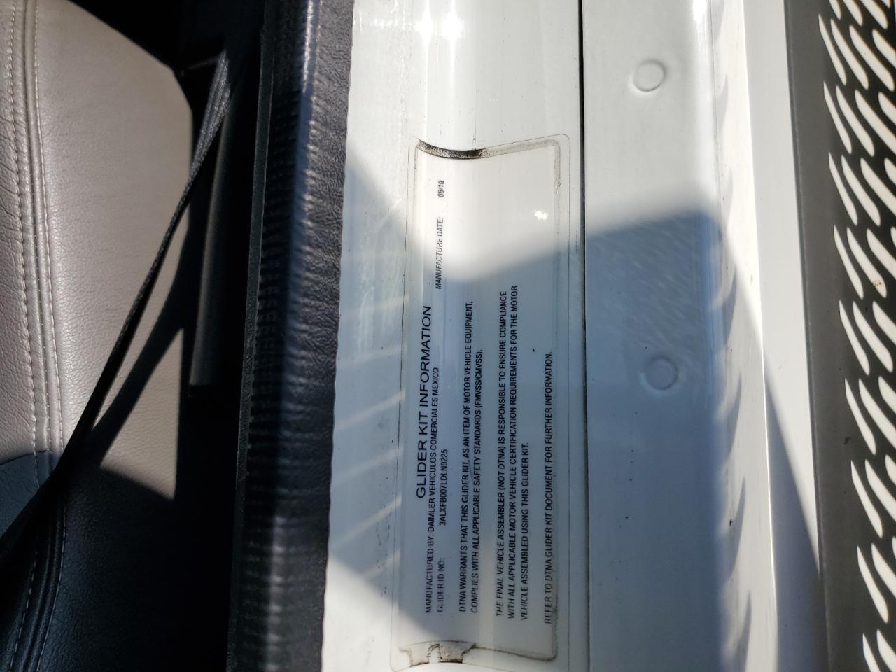 Lot #3297119488 2020 FREIGHTLINER CORONADO