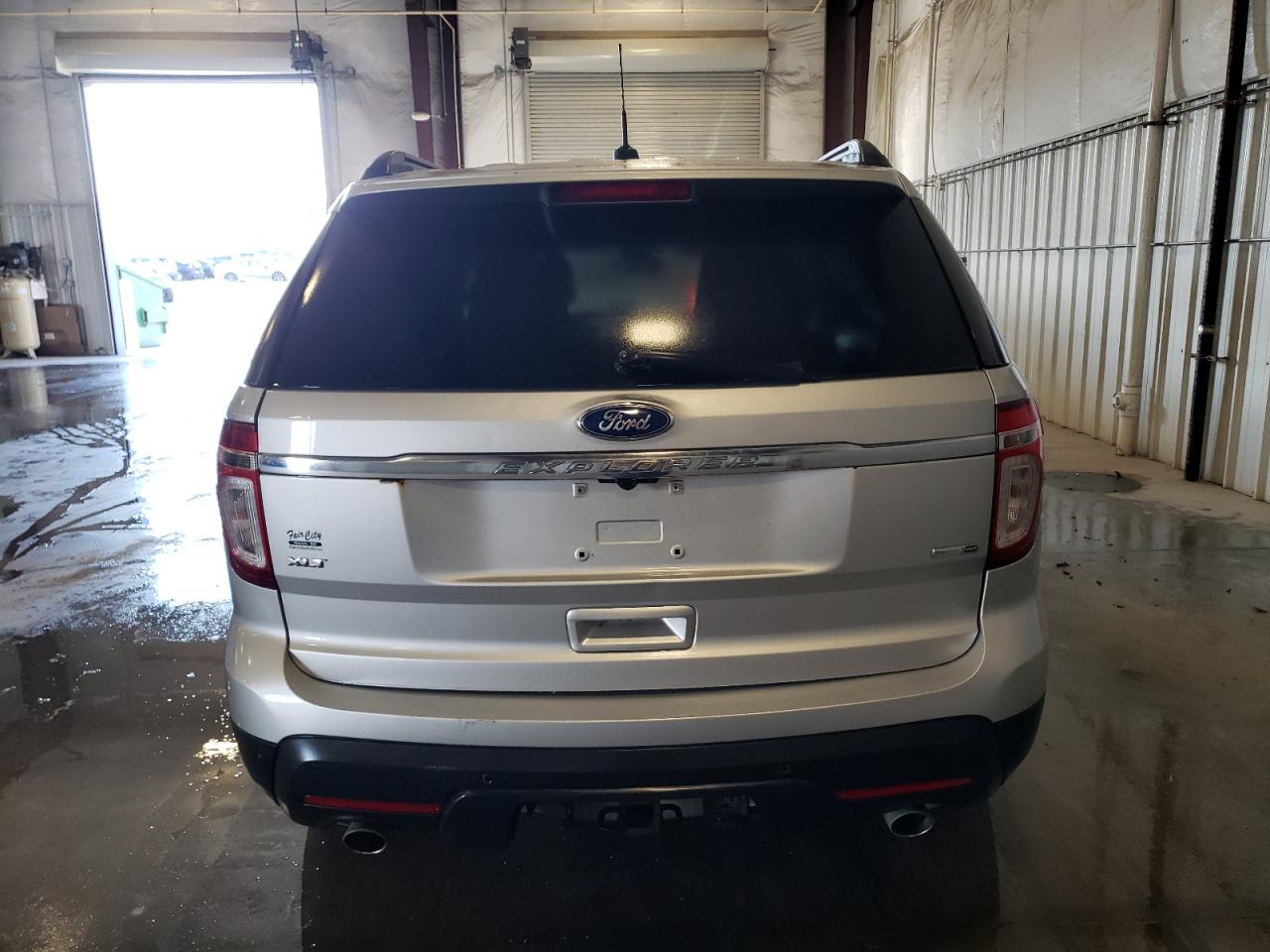 FORD EXPLORER XLT