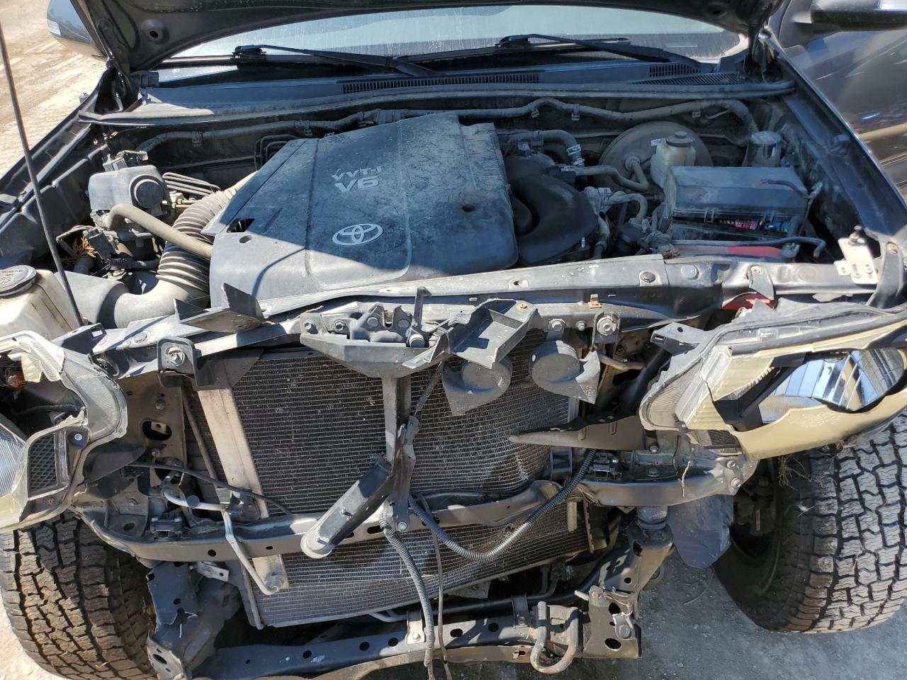 TOYOTA TACOMA DOUBLE CAB PRERUNNER LONG BED