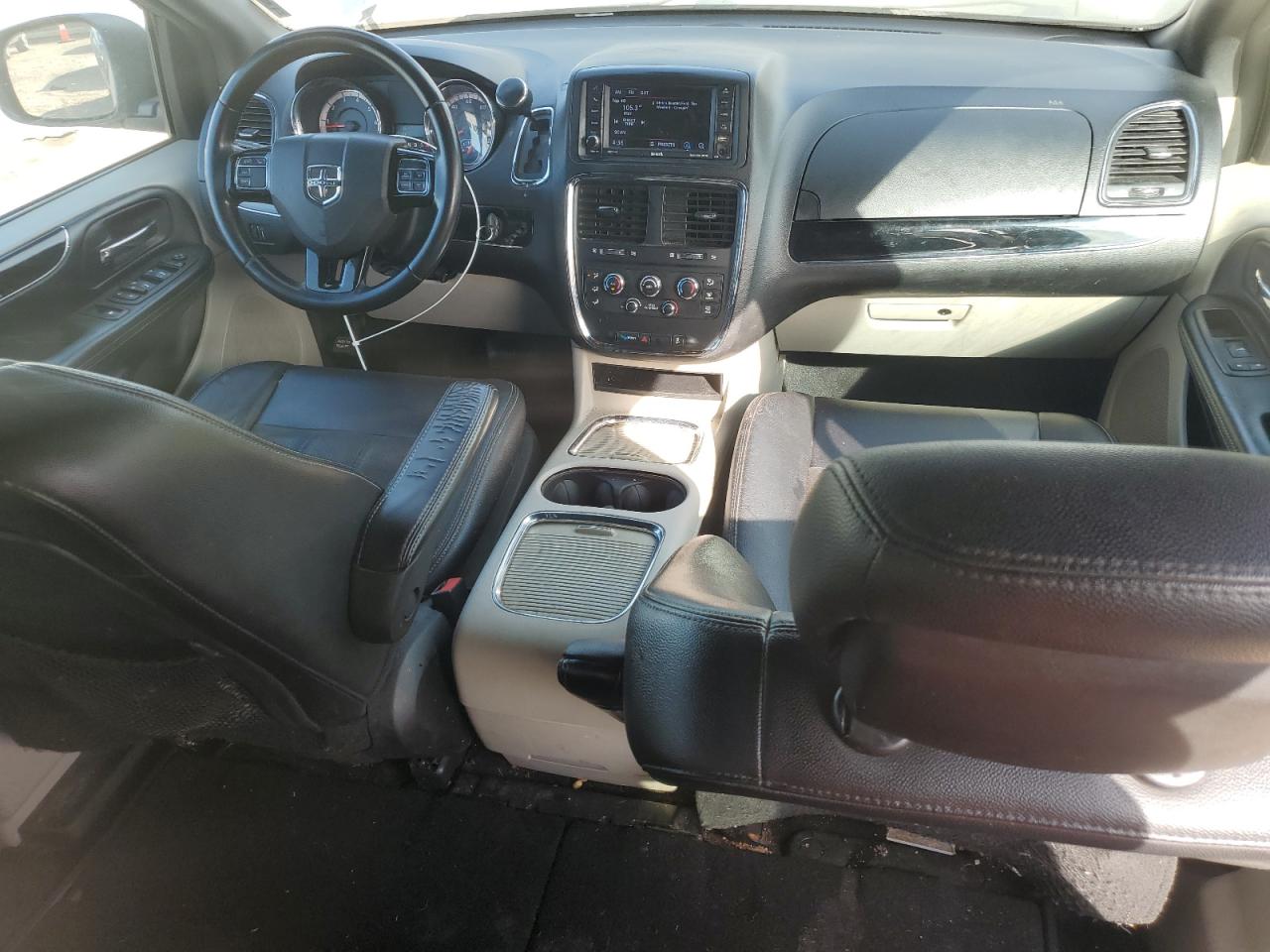 CHRYSLER TOWN & COUNTRY TOURING