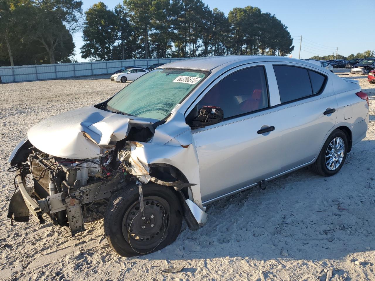 NISSAN VERSA S