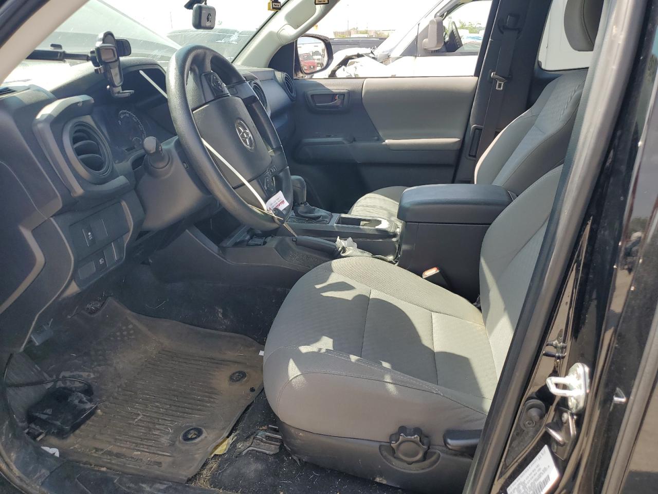 TOYOTA TACOMA ACCESS CAB