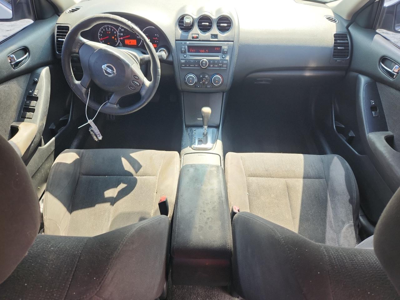 NISSAN ALTIMA BASE