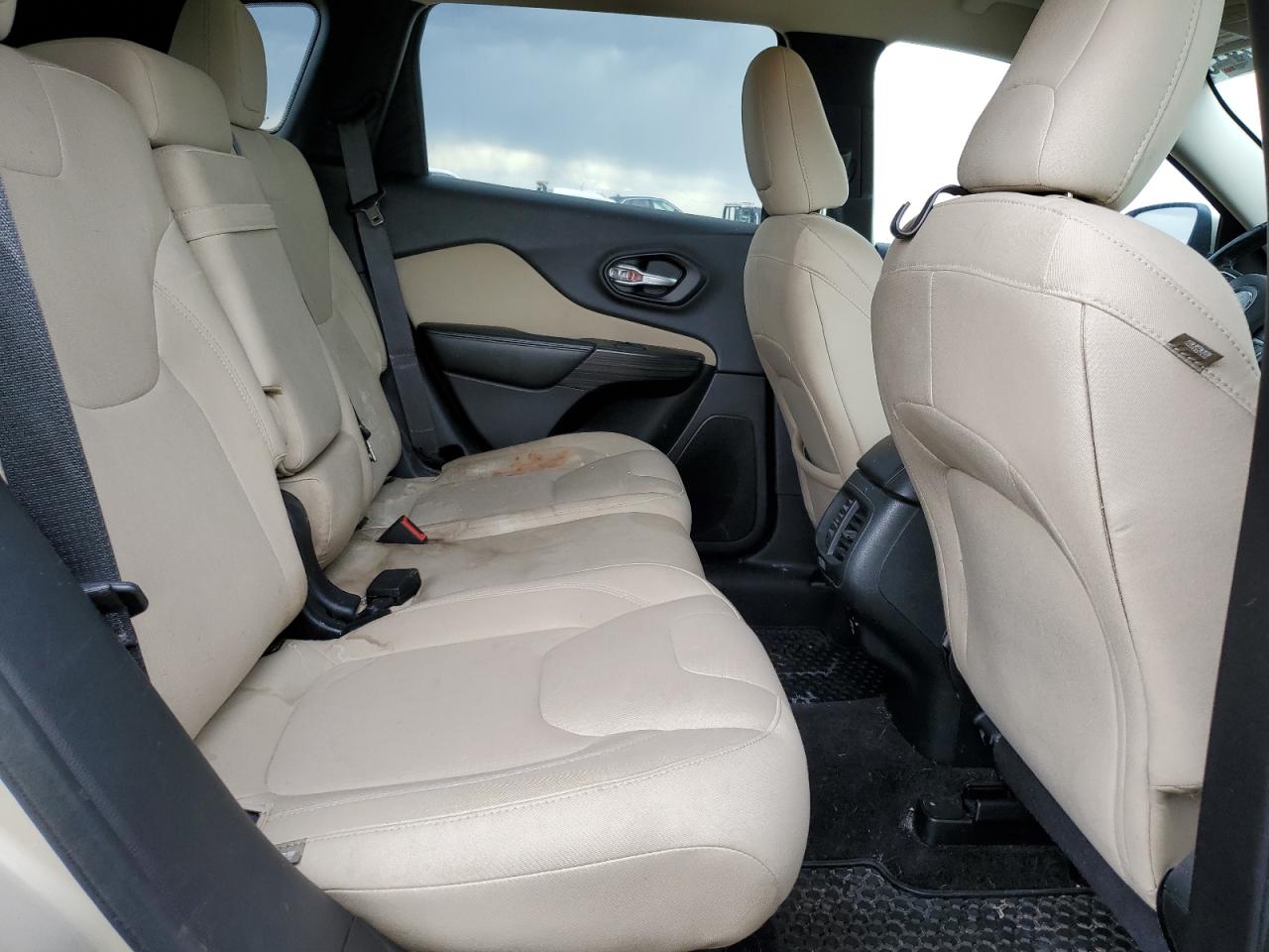 JEEP GRAND CHEROKEE LATITUDE