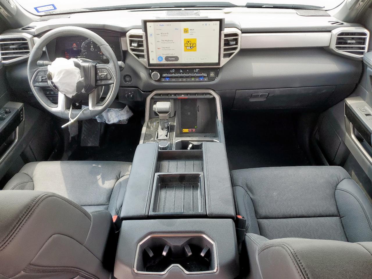 TOYOTA TUNDRA CREWMAX LIMITED