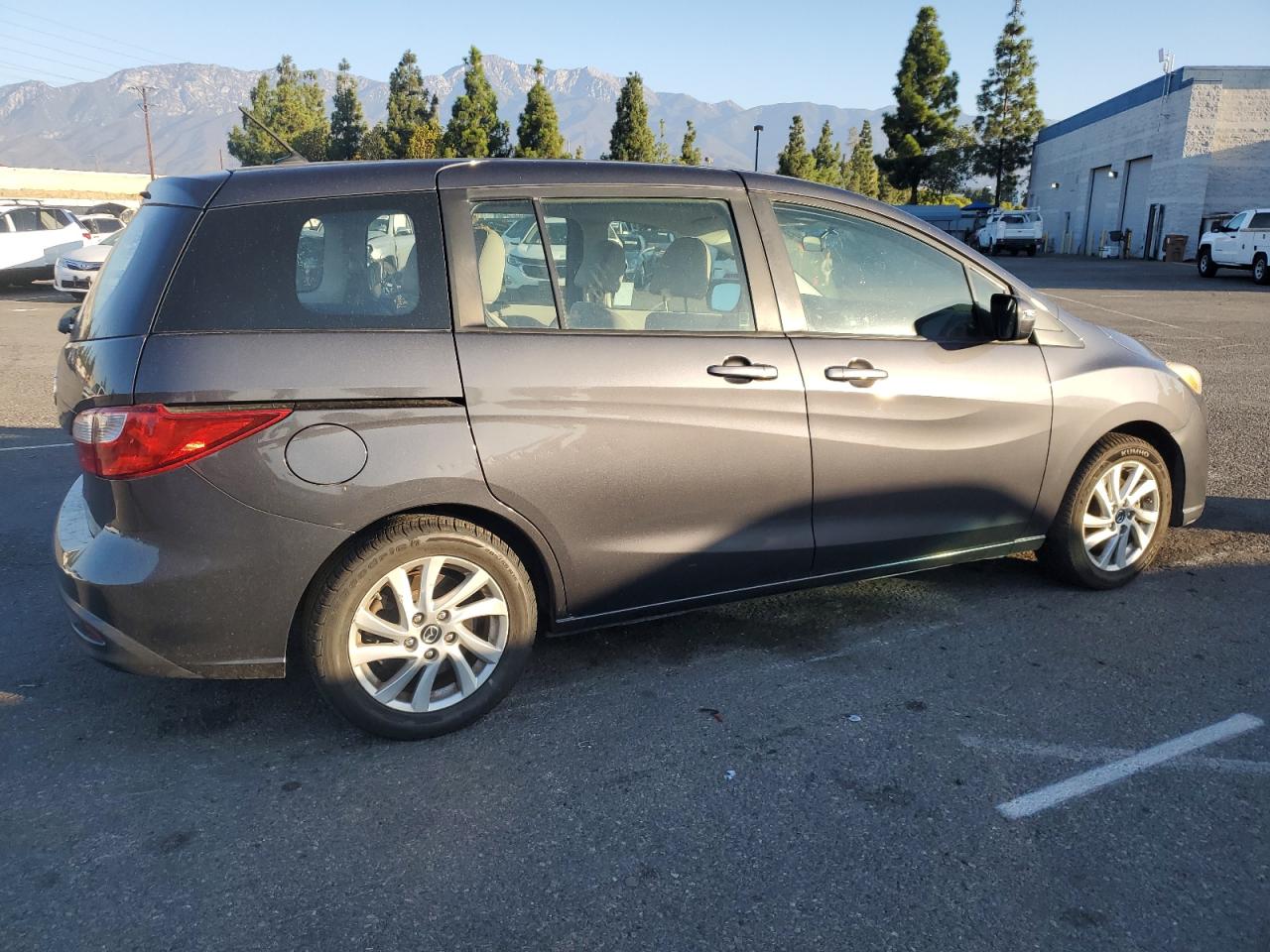 MAZDA 5 SPORT