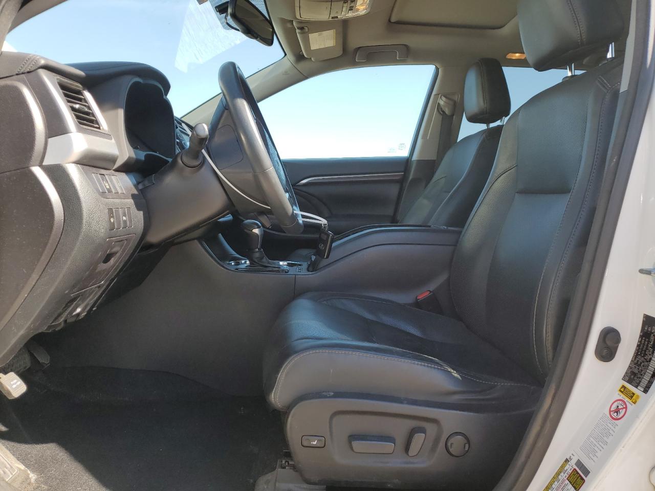 TOYOTA HIGHLANDER LIMITED