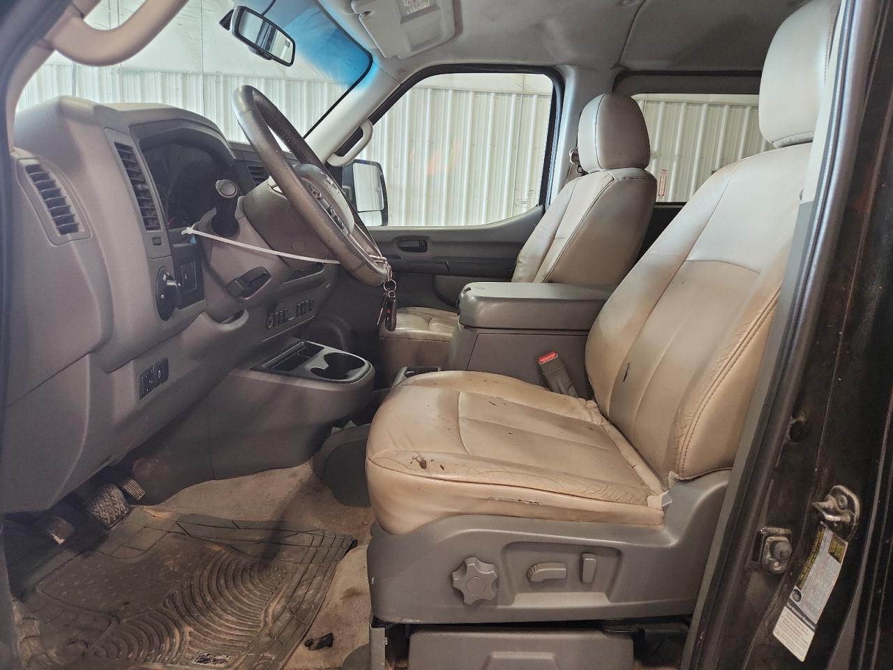 NISSAN NV3500 3500 S