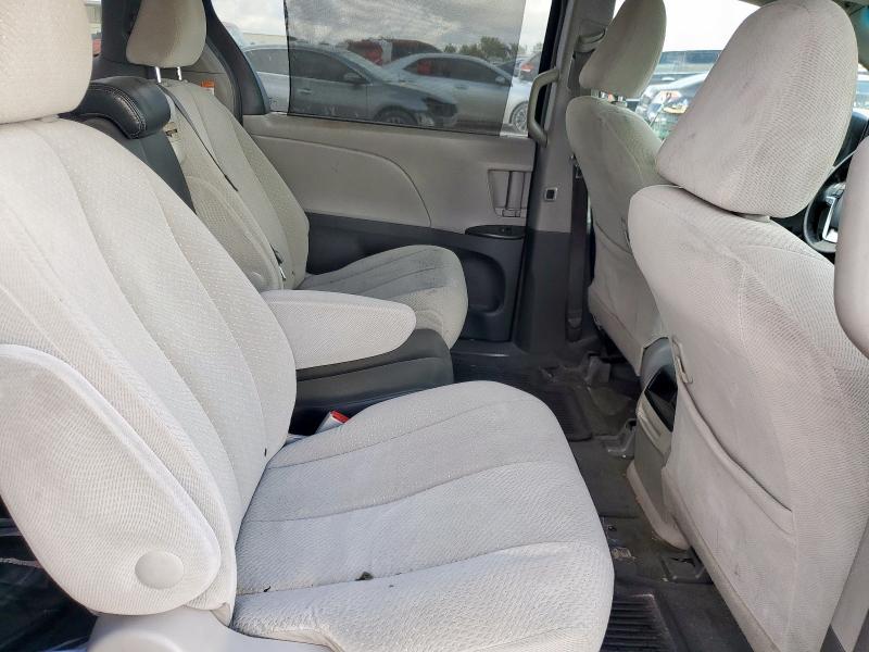 2015 TOYOTA SIENNA LE 5TDKK3DC7FS665590