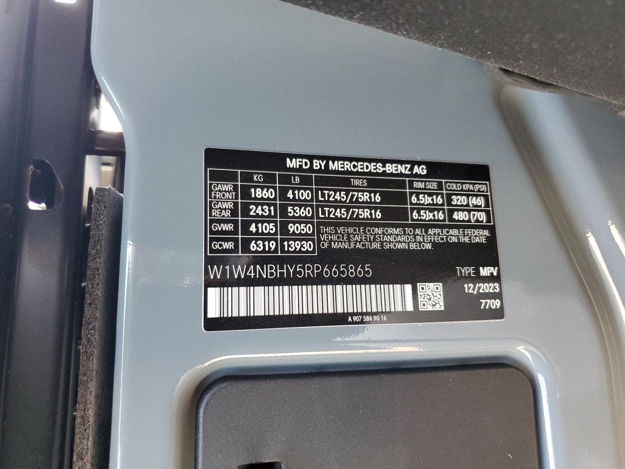 MERCEDES-BENZ SPRINTER 2500