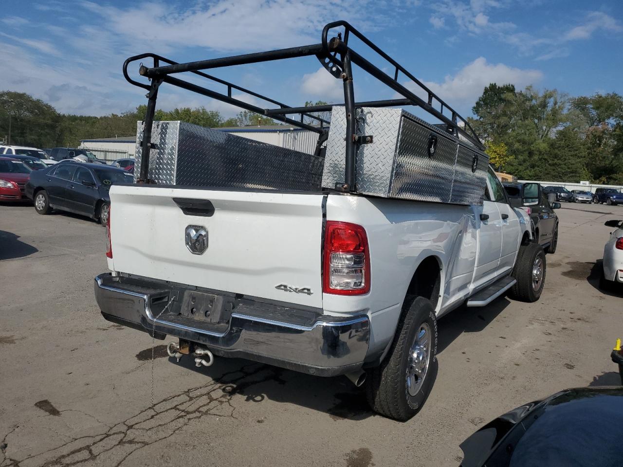 RAM 2500 TRADESMAN