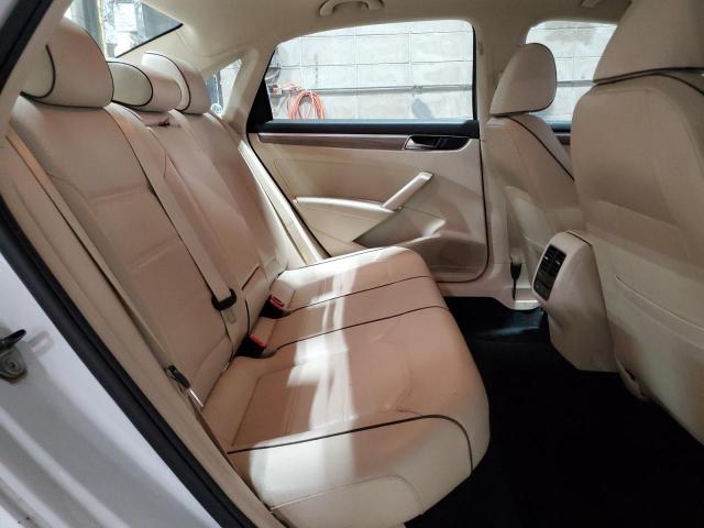 2017 VOLKSWAGEN PASSAT SE 1VWGT7A36HC059441