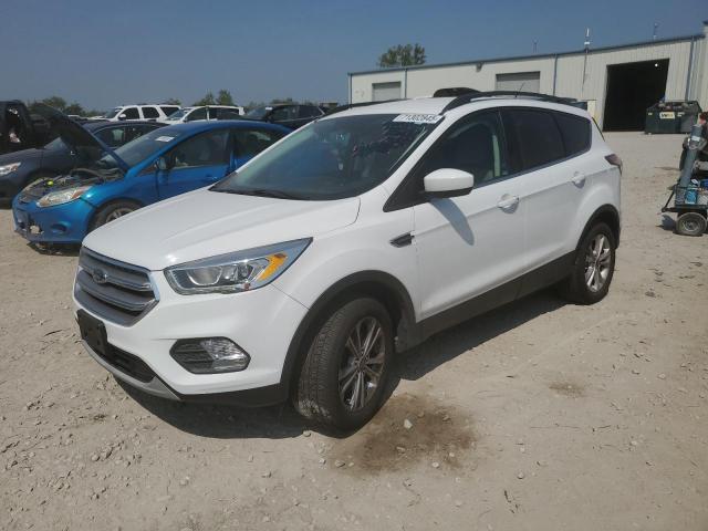 Global Auto Auctions: 2017 FORD ESCAPE SE