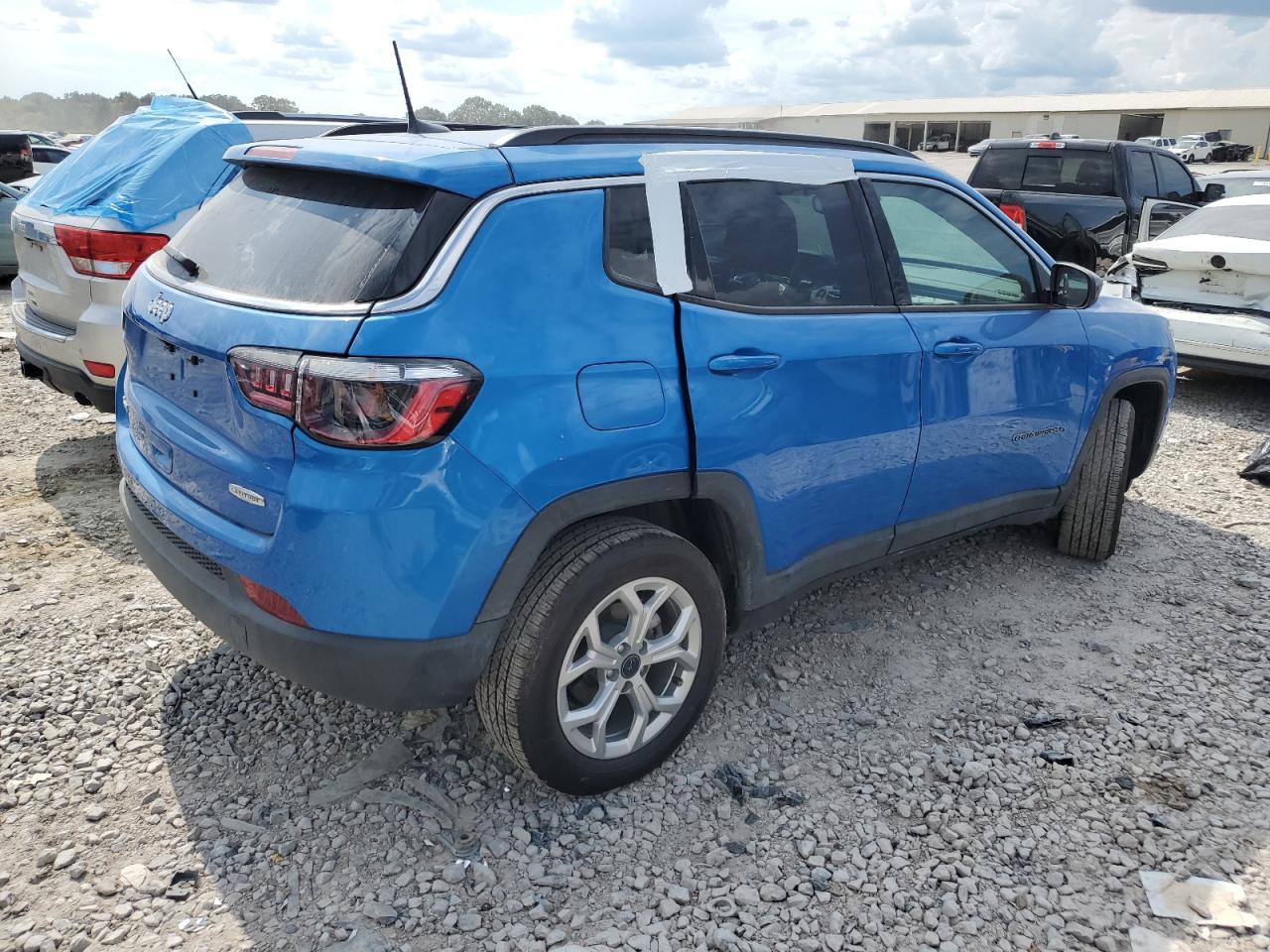 JEEP COMPASS LATITUDE