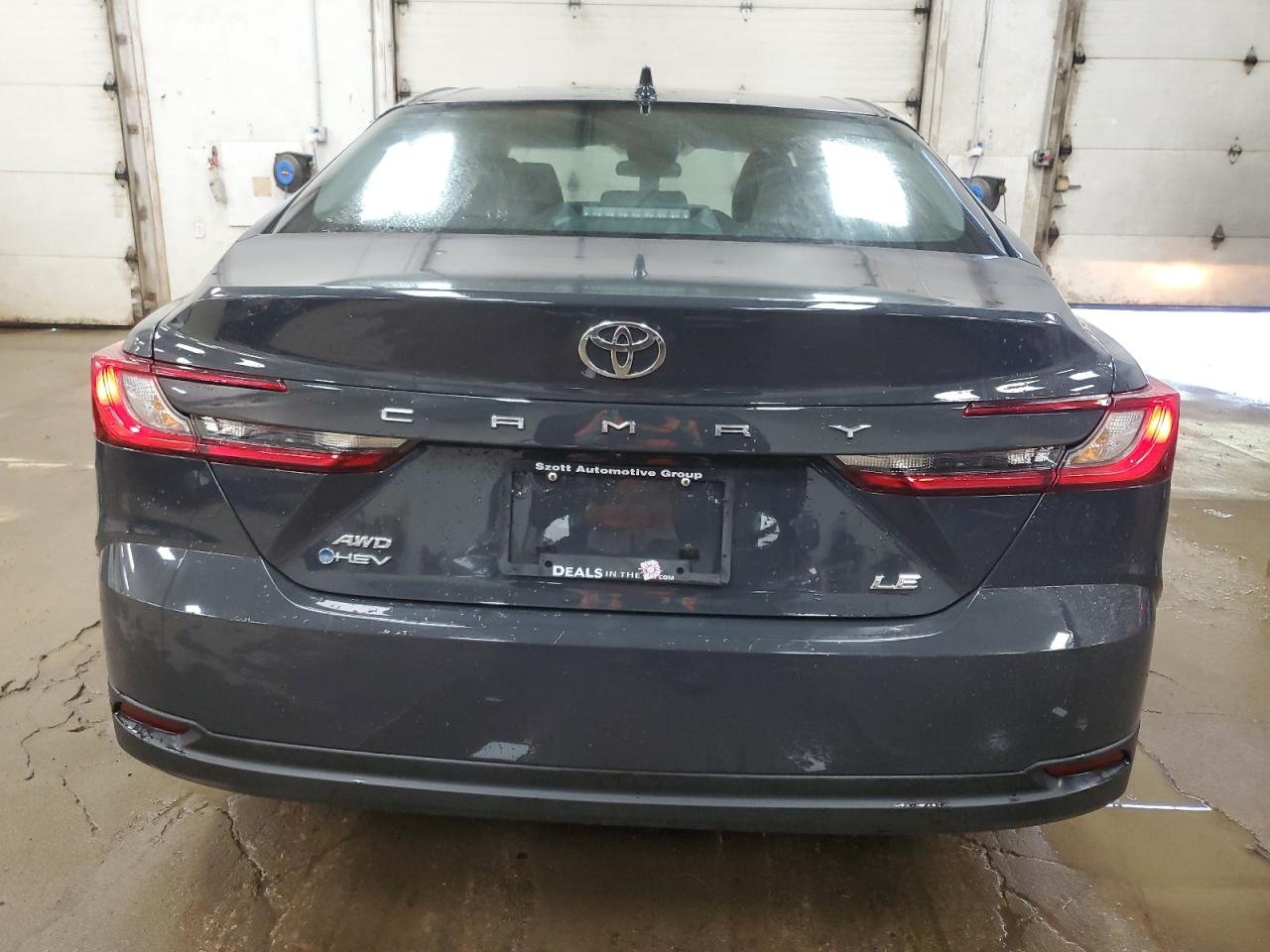 TOYOTA CAMRY XSE