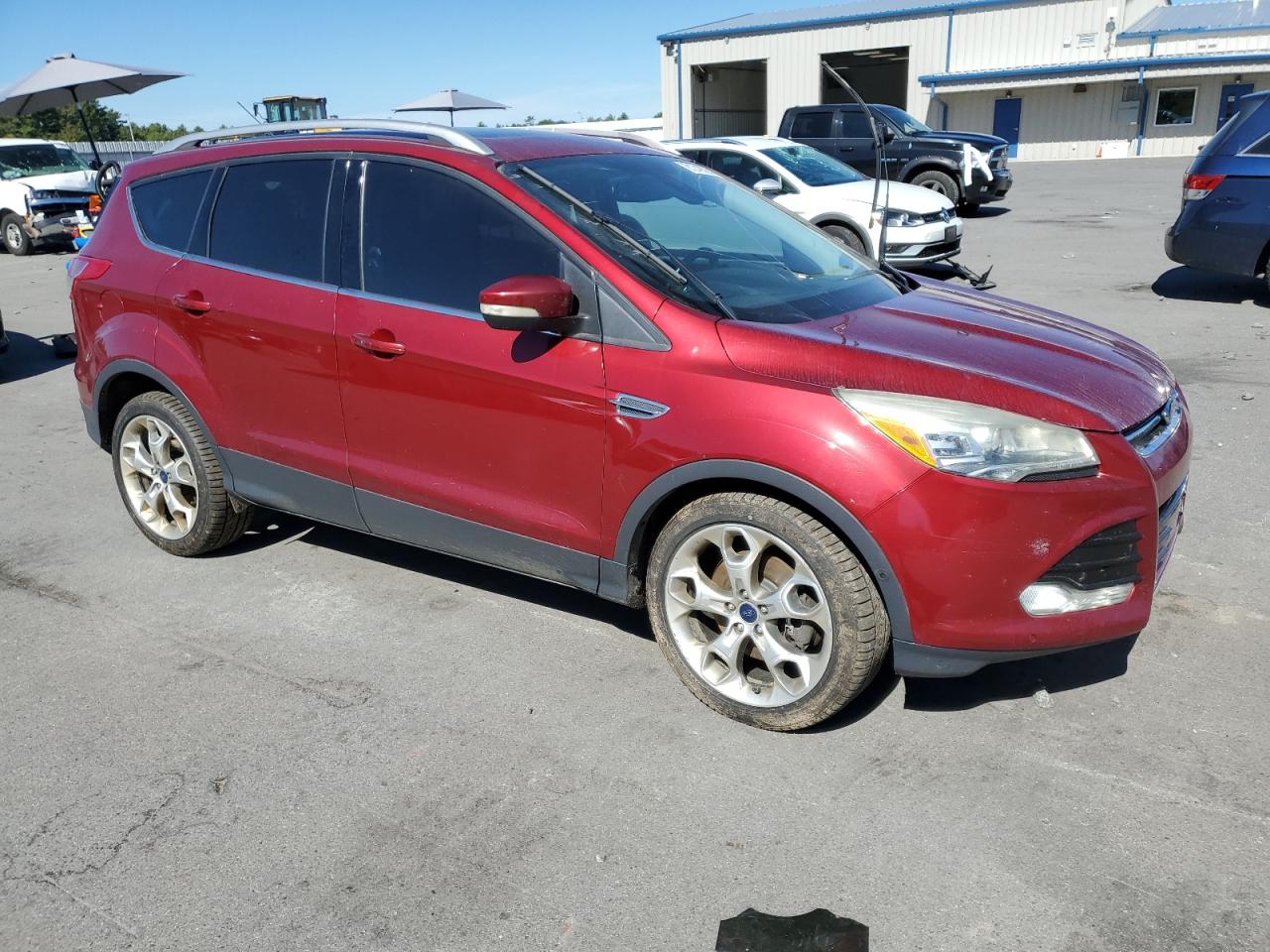 FORD ESCAPE TITANIUM