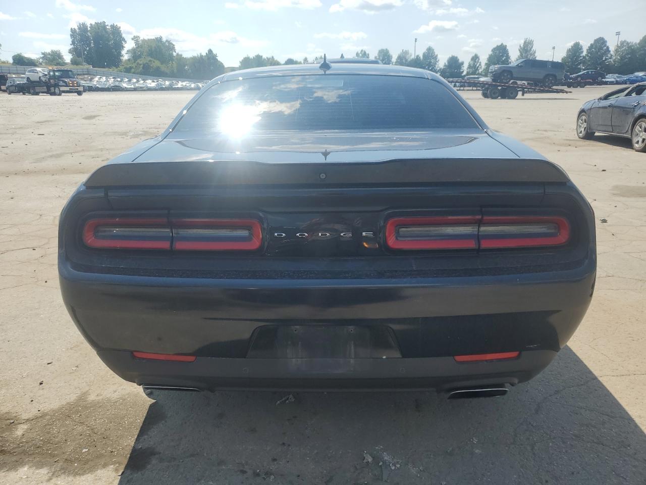 DODGE CHALLENGER SXT PLUS