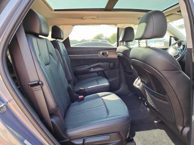 2022 KIA SORENTO EX 5XYRH4LF1NG109270