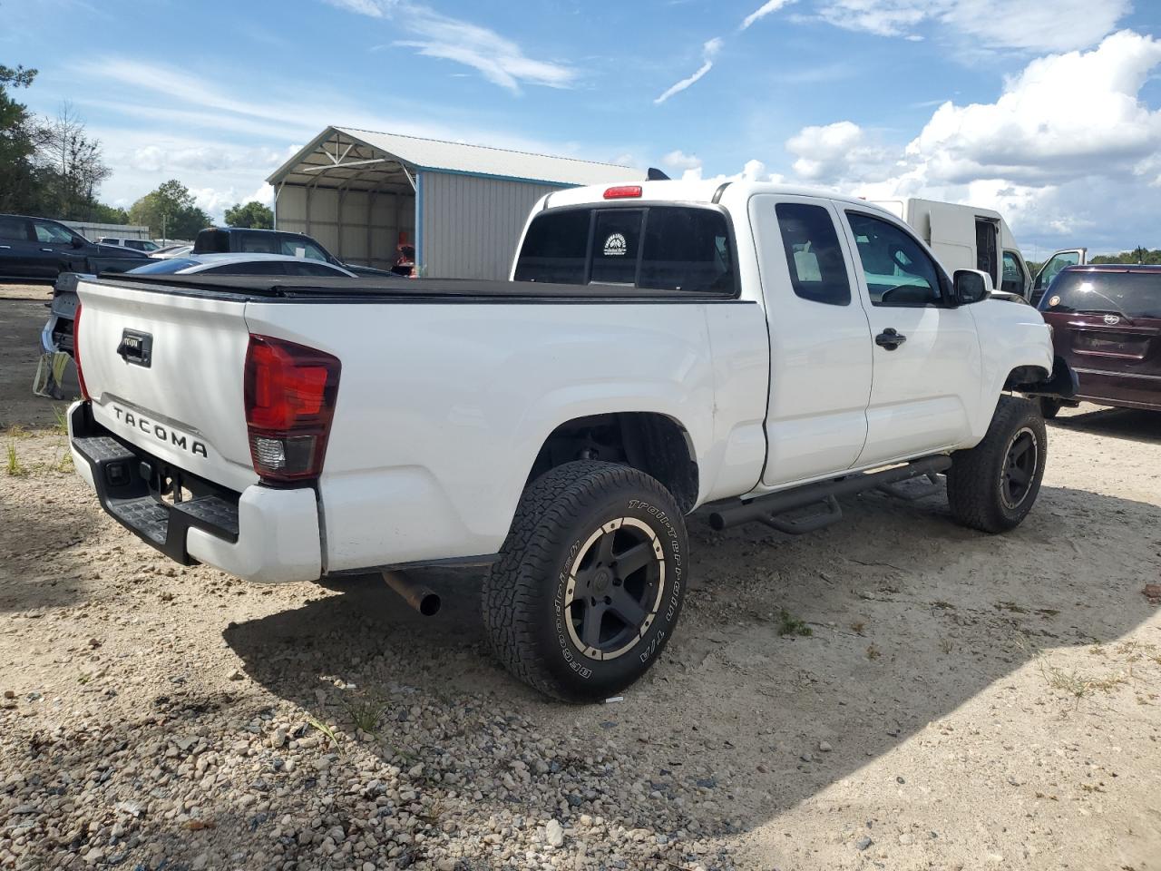 TOYOTA TACOMA ACCESS CAB
