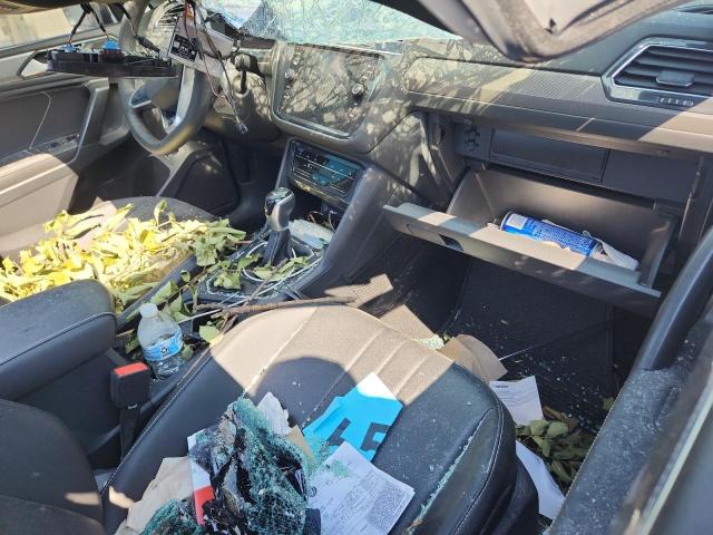 2022 VOLKSWAGEN TIGUAN SE 3VV8B7AX1NM092470