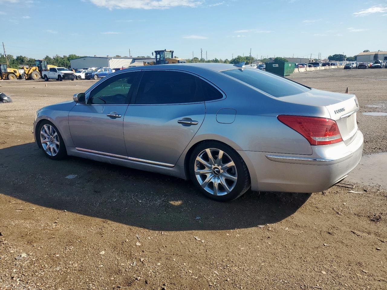 HYUNDAI EQUUS SIGNATURE