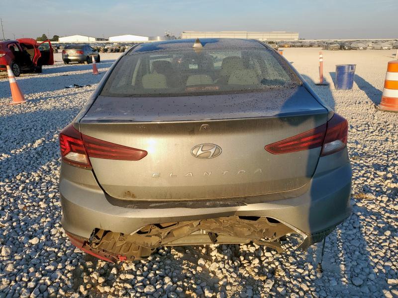 2019 HYUNDAI ELANTRA SE - KMHD84LF0KU736817