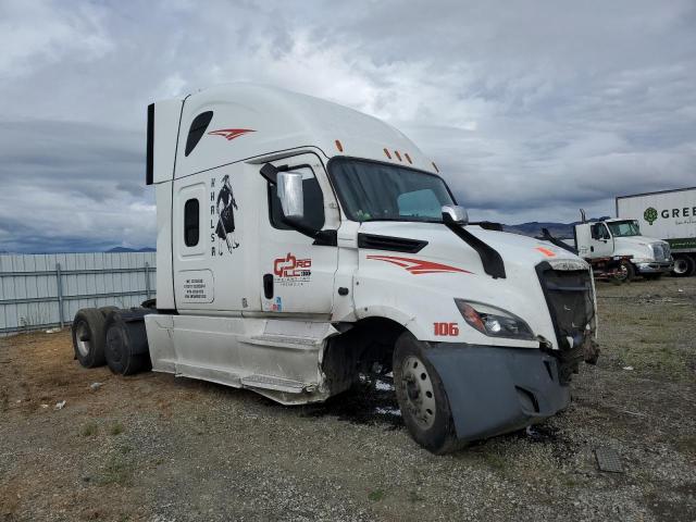 Global Auto Auctions: 2021 FREIGHTLINER CASCADIA 1