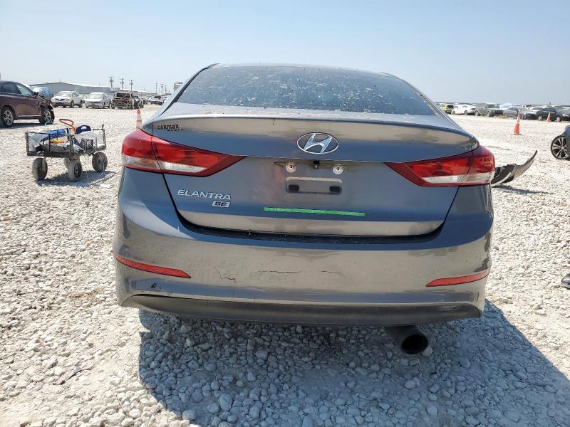 2018 HYUNDAI ELANTRA SE 5NPD74LF4JH243741