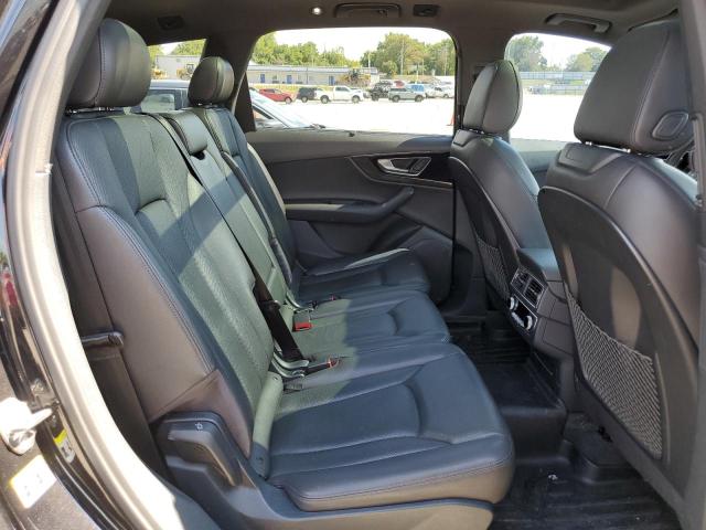 2017 AUDI Q7 PREMIUM WA1LAAF72HD006479
