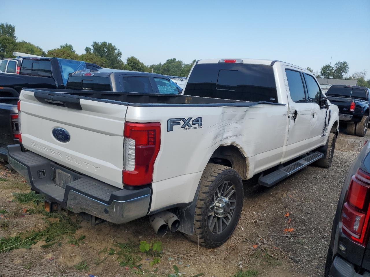 FORD F-350 SUPER DUTY
