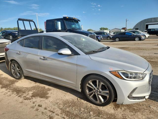 2017 HYUNDAI ELANTRA SE - KMHD84LF5HU077030