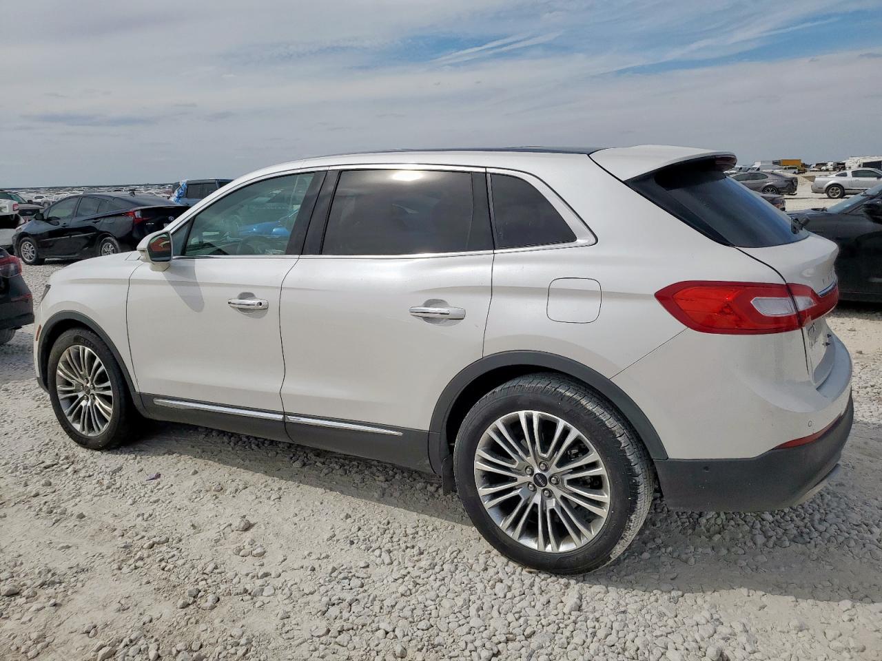LINCOLN MKX RESERVE