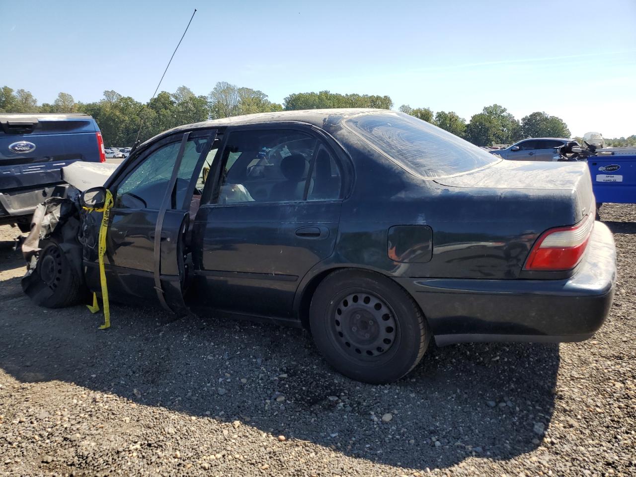 Lot #3291333147 1997 TOYOTA COROLLA DX